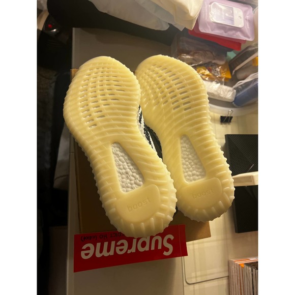 Size 11 - adidas Yeezy Boost 350 V2 \